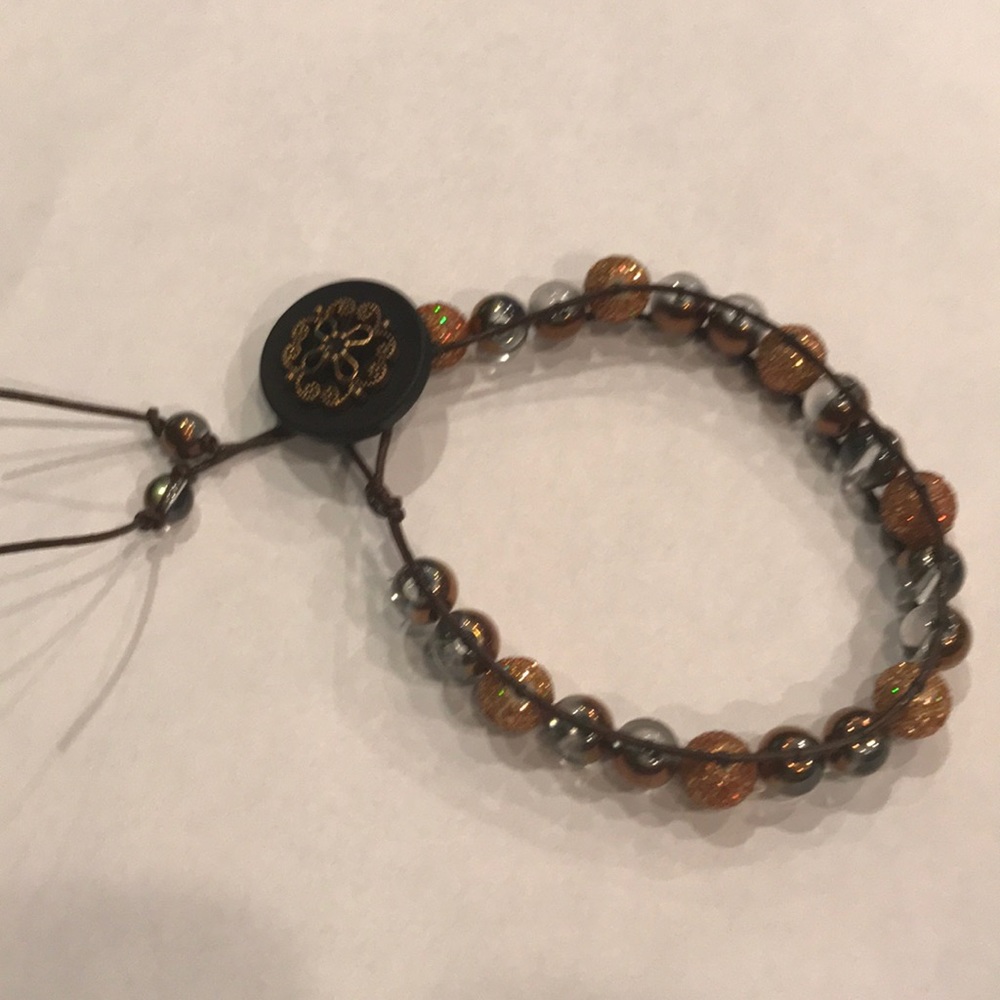 🚫SOLD🚫Leather wrap beaded bracelet 8 1/2 “ Long